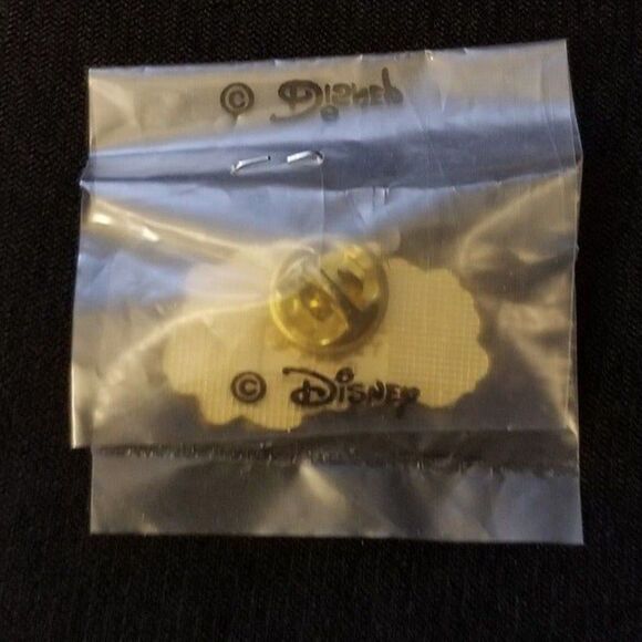 Disney 2001 Pin Mickey Airplane Walt Disney Travel Company Earforce One 3582 VTG - Picture 3 of 8